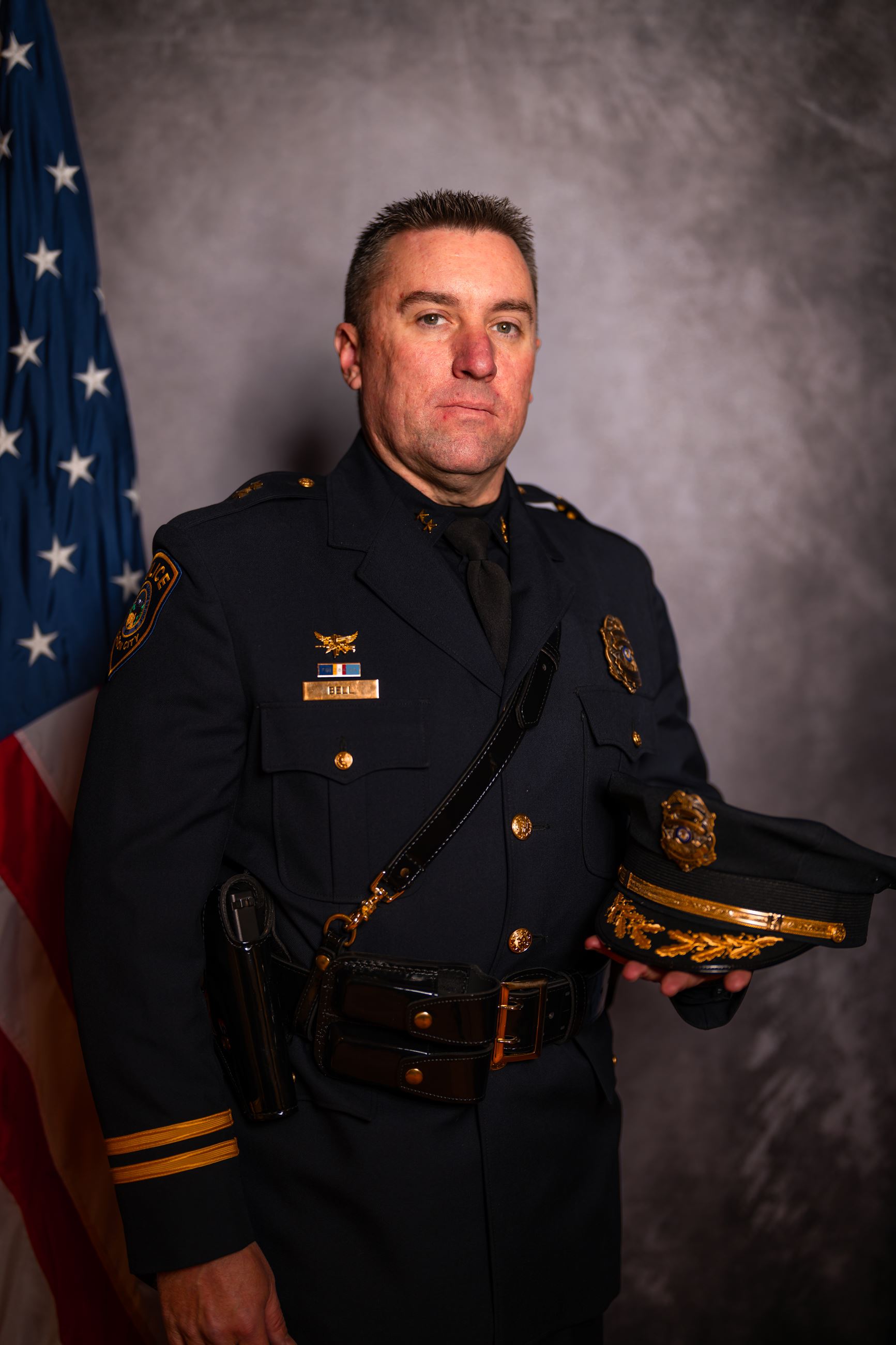 Headshot Photo of Commander Tim Bell